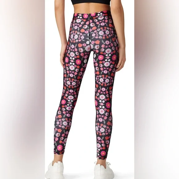 Terez Performance Floral Leggings Black Red & Pink Poppy Design Medium - Picture 2 of 5